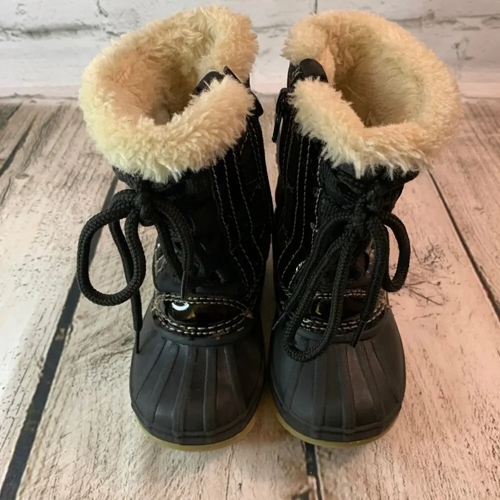 KHOMBU Girl’s Black Cold Weather Boots / Size: 7